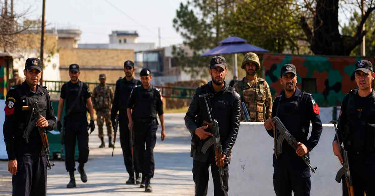 پولیس چیک پوسٹ پر دہشت گردوں کا حملہ، ڈی ایس پی سمیت 10 اہلکار شہید