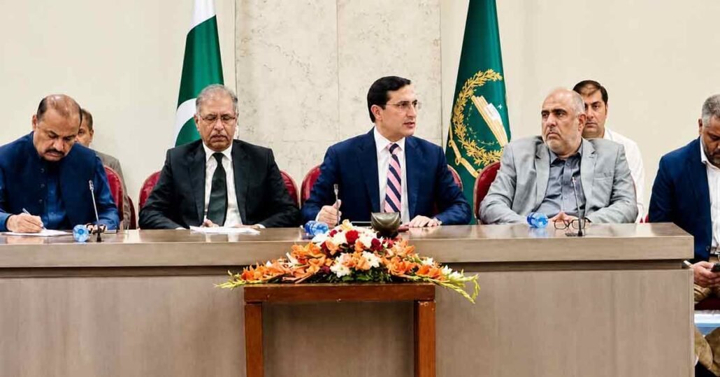 اندرونی کہانی پی ٹی آئی پارلیمانی پارٹی کے اجلاس میں گرماگرمی